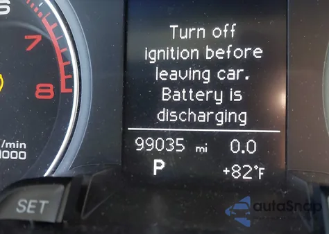 2015 Audi A4 2.0T Premium z USA, uszkodzony, nr VIN WAUAFAFL8FN027014